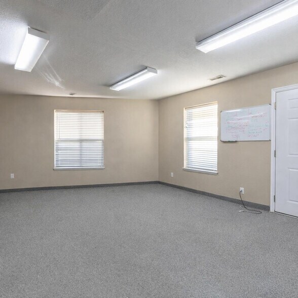 More Photos Of 260 DL Sargent Rd, Cedar City Warehouse For Sale