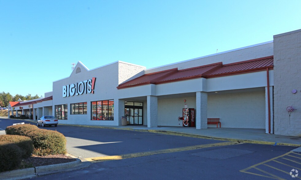More Photos Of 1432-1560 E Dixie Dr, Asheboro Unknown For Lease