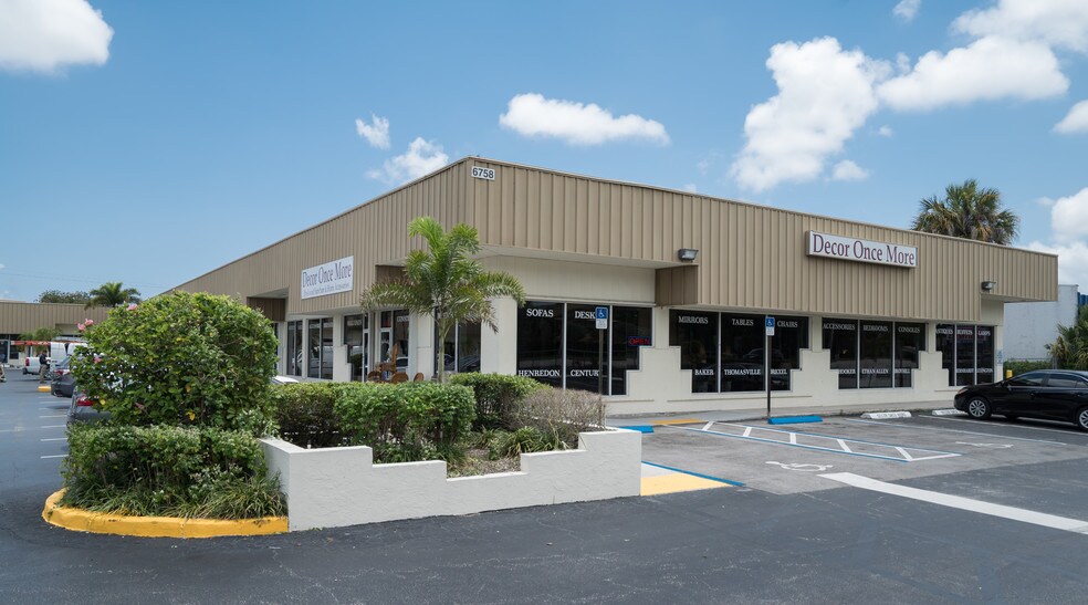 More Photos Of 6758 N Military Trl, West Palm Beach Unknown For Lease