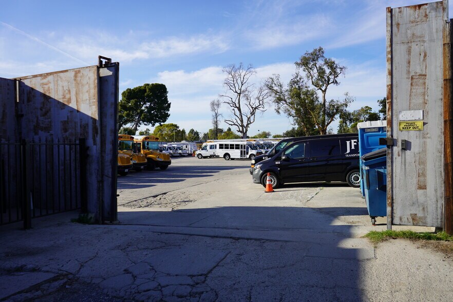 More Photos Of 3117-3125 W 5th St, Santa Ana Land For Lease