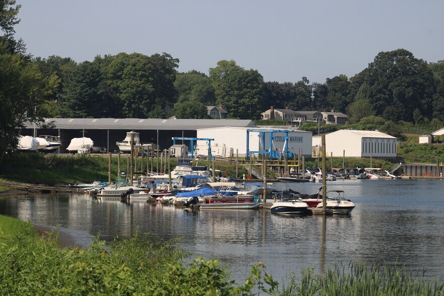 Primary Photo Of 674 Main St, Portland Marina For Sale