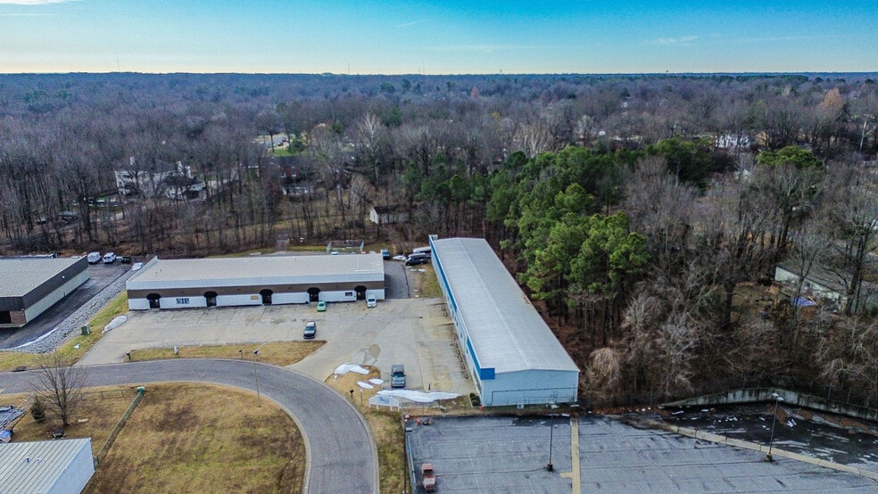 More Photos Of 3530 Park Plaza Rd, Paducah Flex For Lease