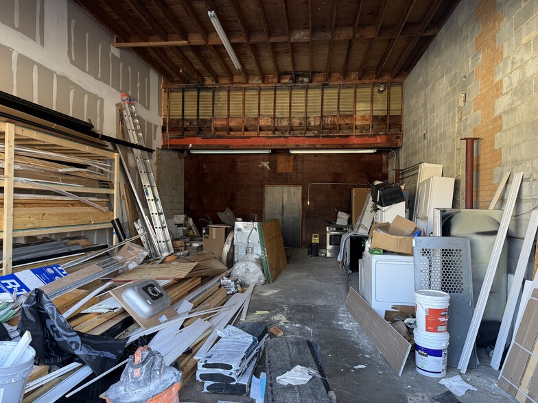 More Photos Of 116 N Main St, Fountain Inn Storefront Retail Office For Lease