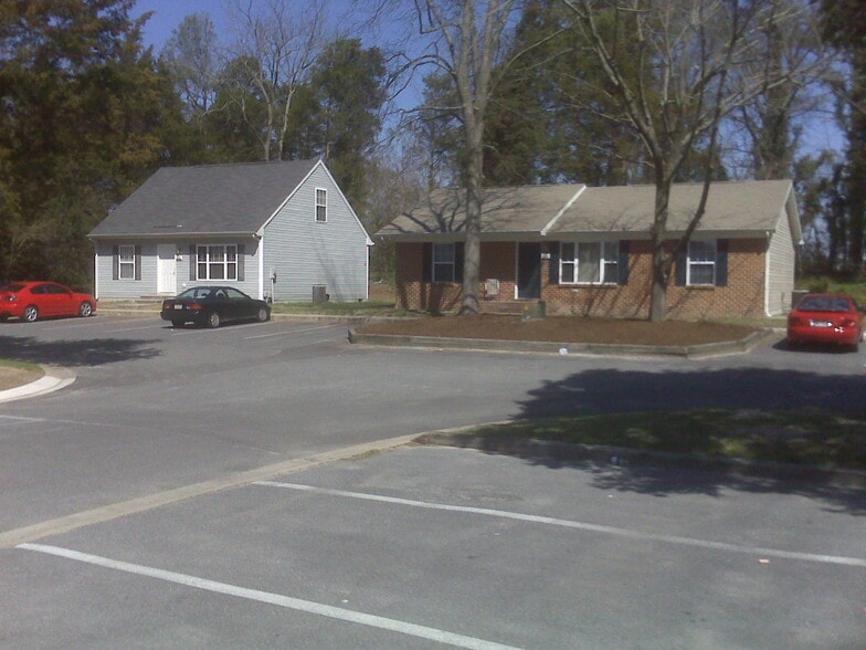 More Photos Of , Salisbury Unknown For Sale