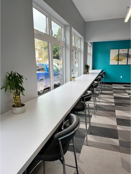 More Photos Of 2002 Madison St, Everett Coworking Space