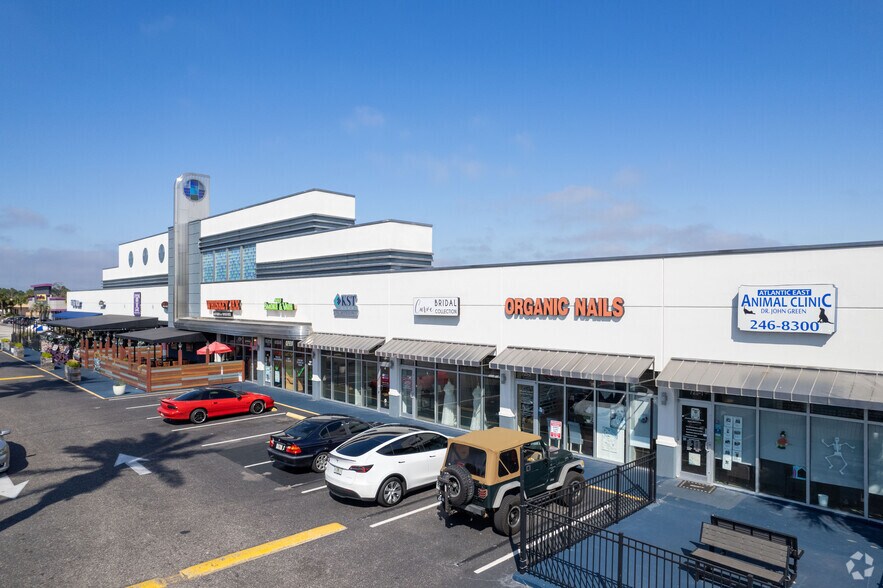 More Photos Of 719-753 Atlantic Blvd, Atlantic Beach Unknown For Lease