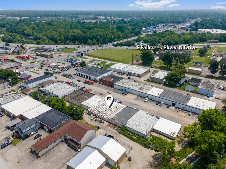 More Photos Of 2214-2228 E 44th St, Indianapolis Warehouse For Sale