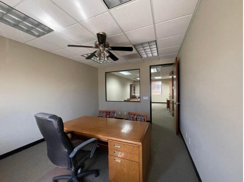 More Photos Of 72088 North Shore St, Thousand Palms Light Distribution For Lease