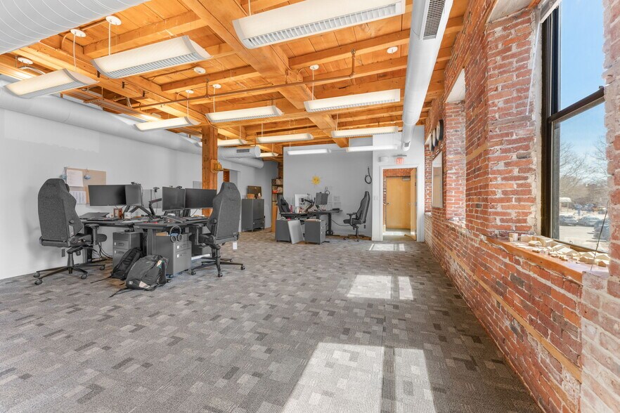 More Photos Of 40R Merrimac St, Newburyport Office For Lease