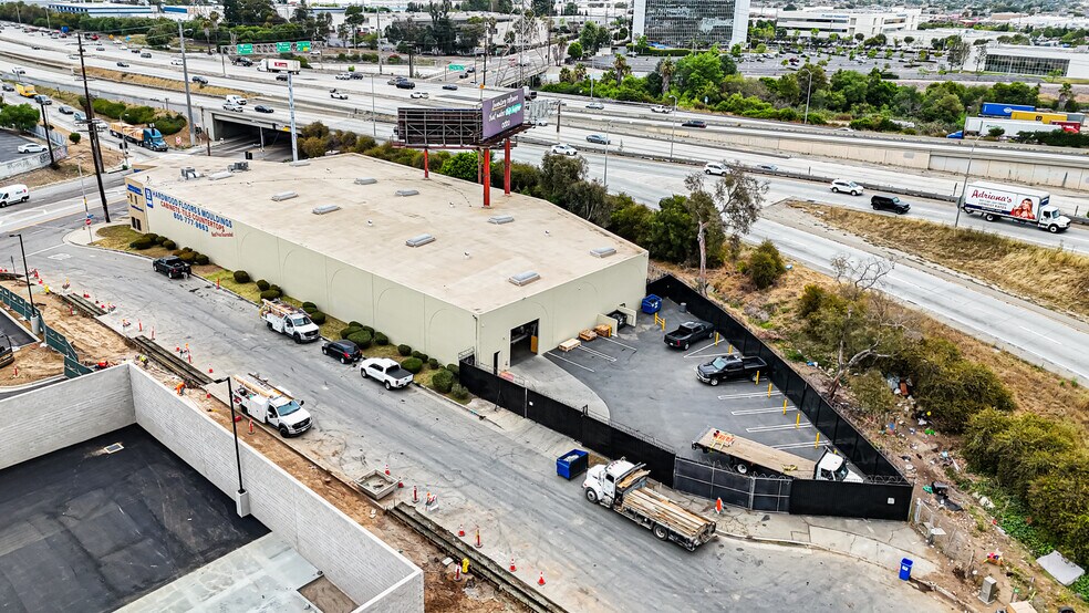 More Photos Of 690 W 190th St, Gardena Warehouse For Sale