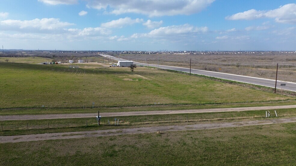 7710 Elroy rd, Del Valle, TX 78617 Land For Sale