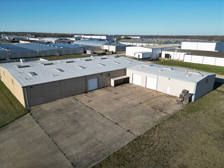 Primary Photo Of 109 Silent Wings Blvd, Terrell Warehouse For Lease