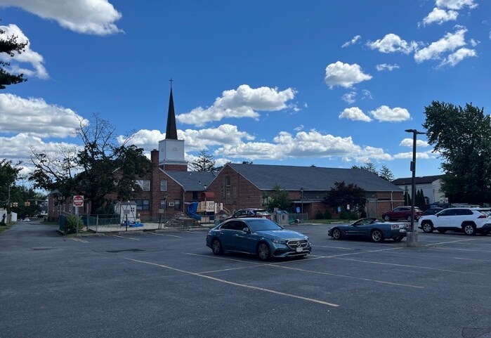 More Photos Of 474 Wantagh Ave, Levittown Religious Facility For Sale