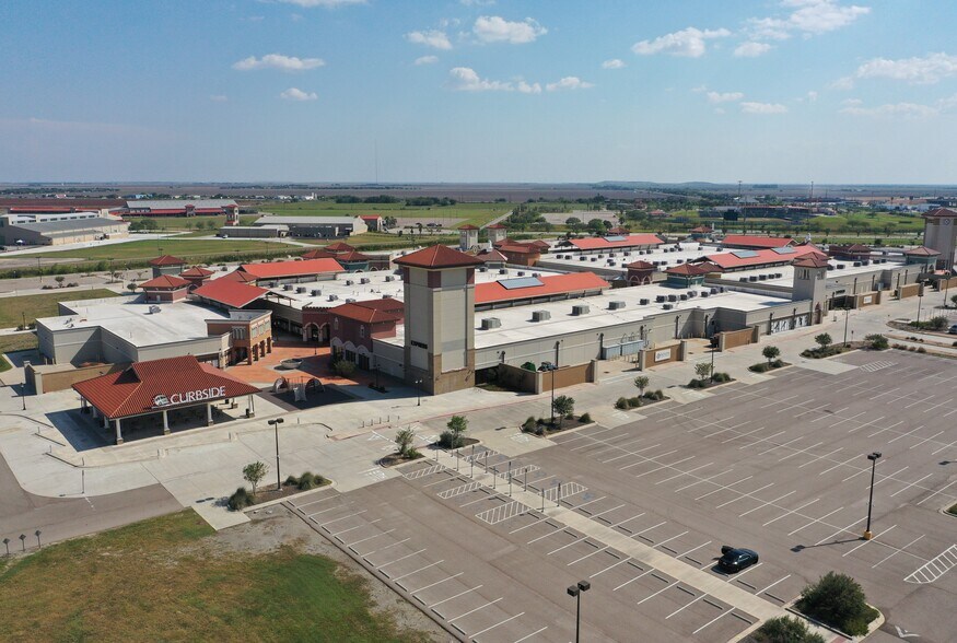 Primary Photo Of 500 N IH 69, Robstown Warehouse For Lease