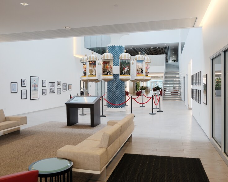 More Photos Of 280 E Broad St, Rochester Office Residential For Lease