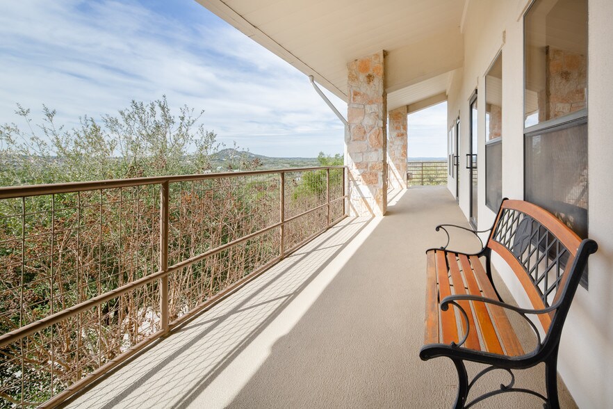 More Photos Of 180 Joe Wimberley Blvd, Wimberley Medical For Lease