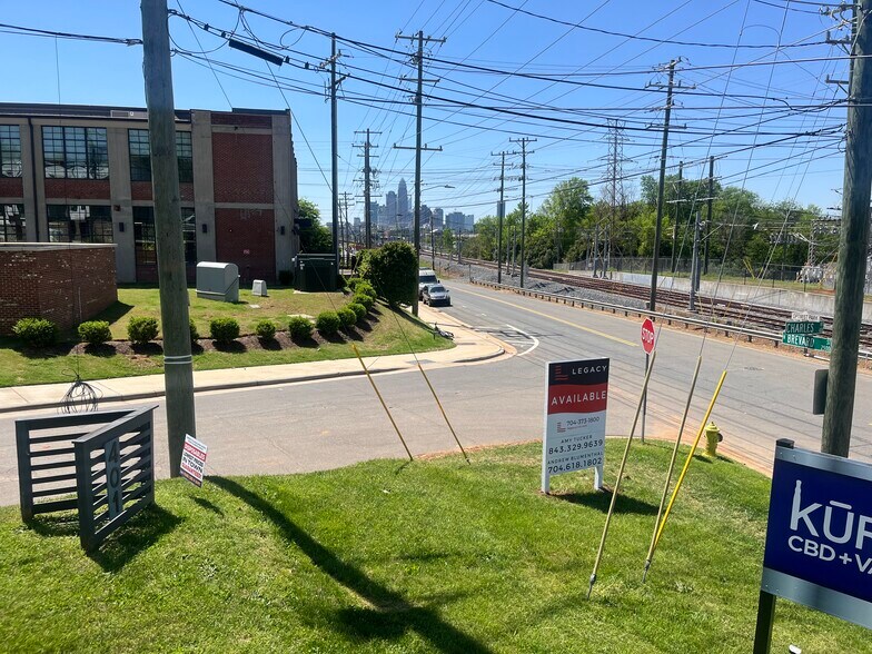 More Photos Of 2604 N Brevard St, Charlotte Office Residential For Sale