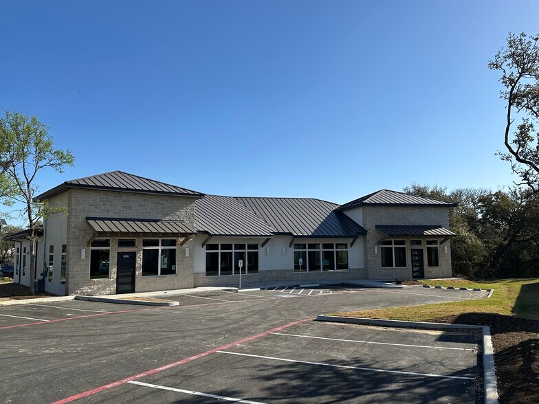 More Photos Of 3107 Napier Park, Shavano Park Medical For Sale