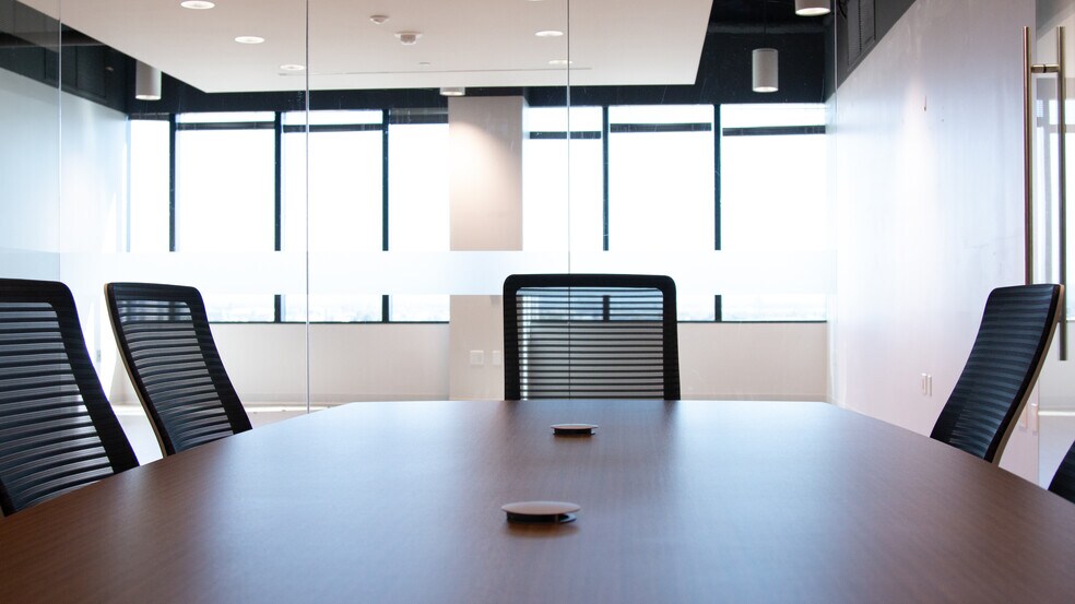 More Photos Of 17901 Von Karman Ave, Irvine Office For Lease