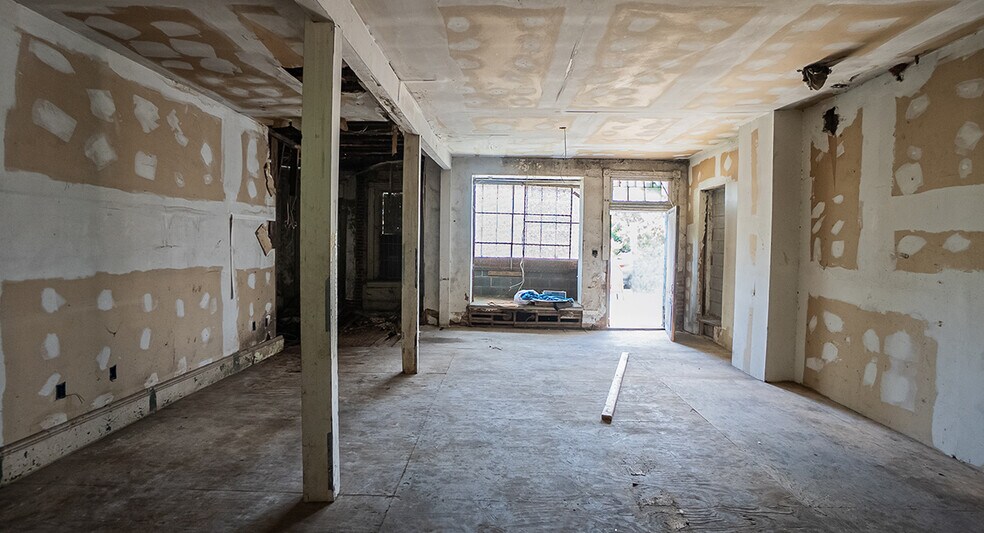 More Photos Of 1631 N Capitol St NE, Washington Storefront Retail Residential For Sale