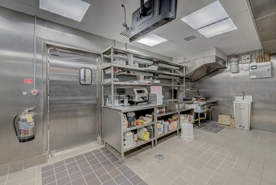 More Photos Of 11101 NW 27th Ave, Miami Restaurant For Sale