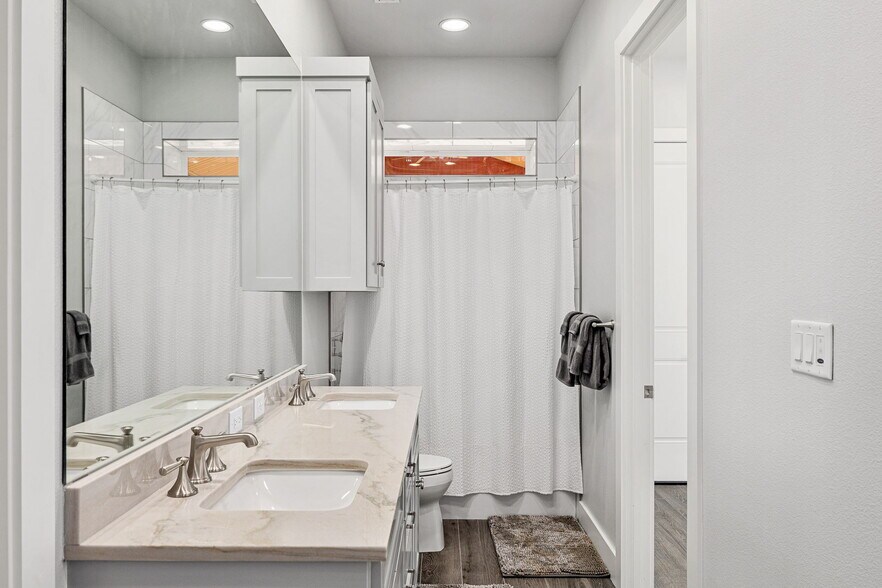 More Photos Of 21482 FM 16 W, Lindale Land For Sale