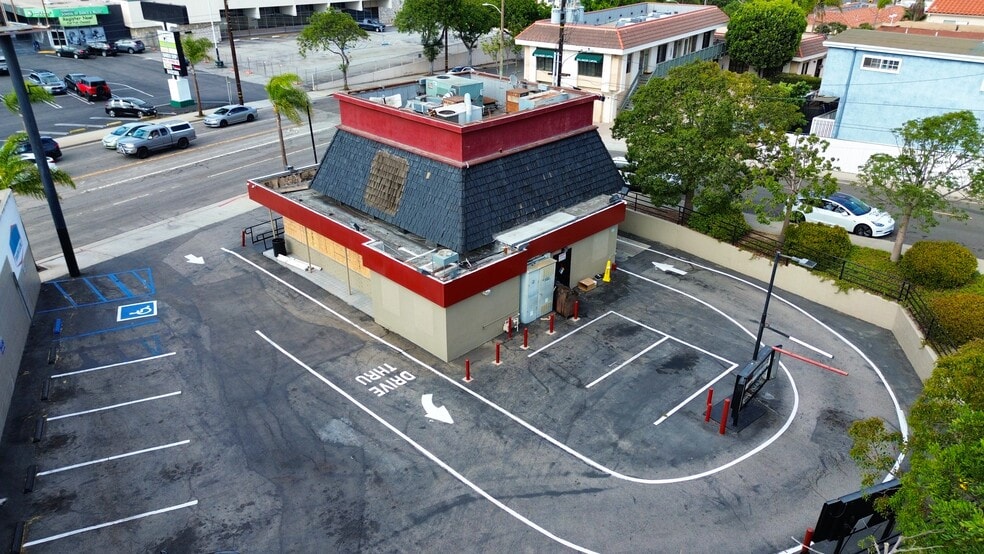 More Photos Of 1160 Aviation Blvd, Hermosa Beach Fast Food For Lease