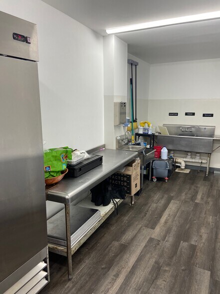 More Photos Of 5006 Curtis Ave, Curtis Bay Storefront Retail Residential For Lease