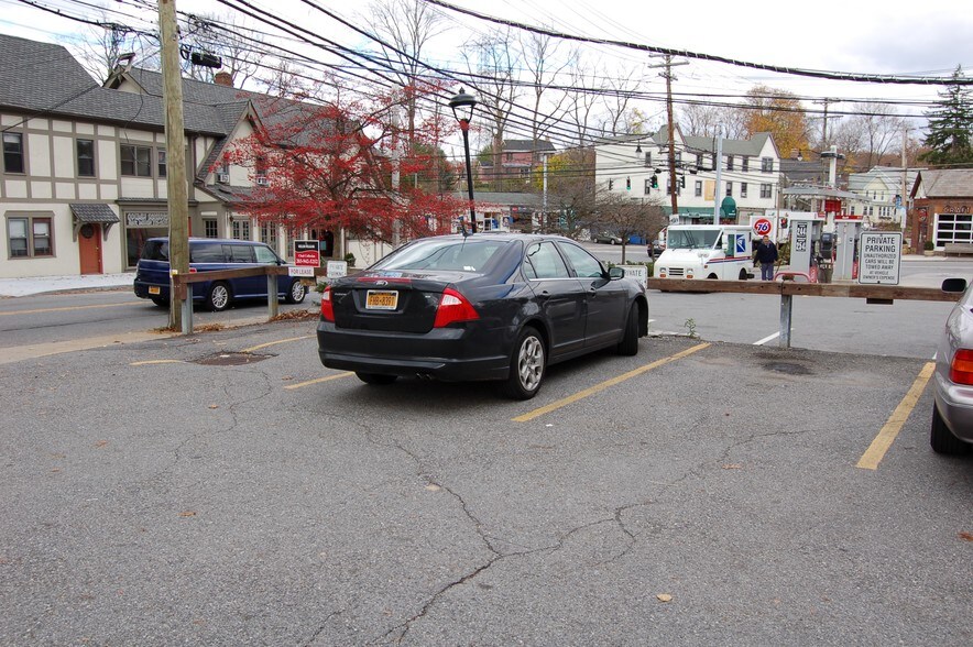 More Photos Of 25 Broadway, Pleasantville Office For Lease