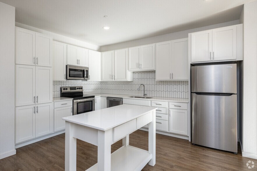 More Photos Of 201 El Dorado Dr, Jordan Apartments For Lease