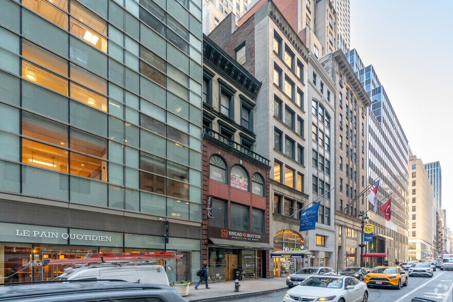 More Photos Of 14 E 44th St, New York Loft Creative Space For Lease