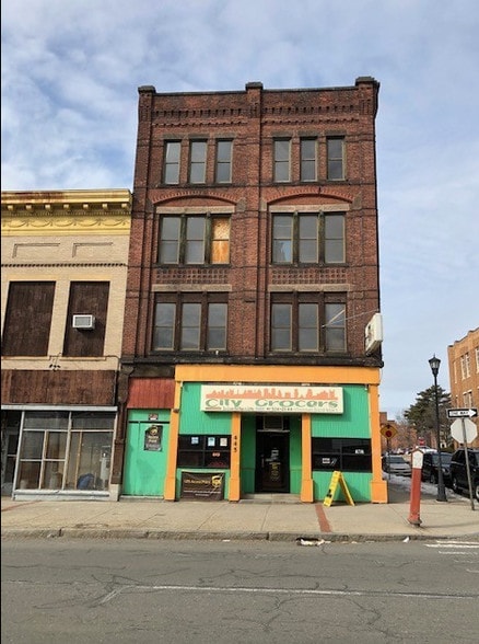 More Photos Of 445-447 High St, Holyoke Storefront Retail Residential For Sale