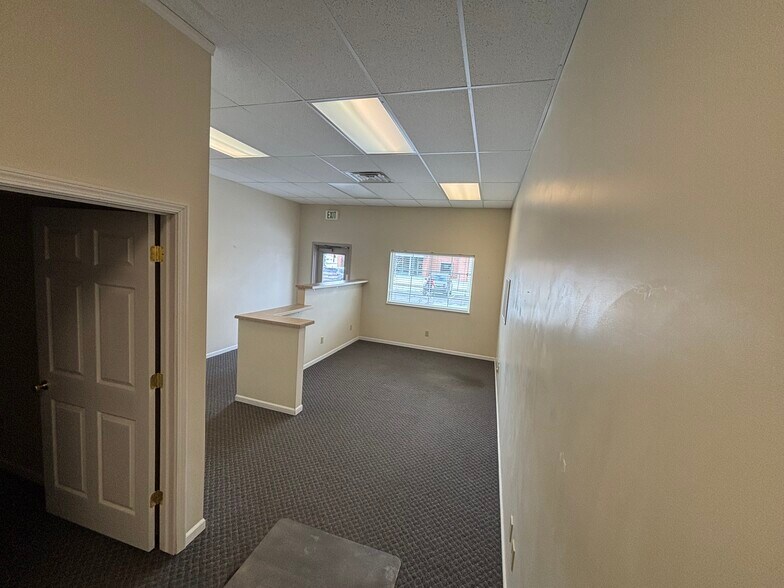 More Photos Of 225 N Main St, North Webster Storefront Retail Office For Lease