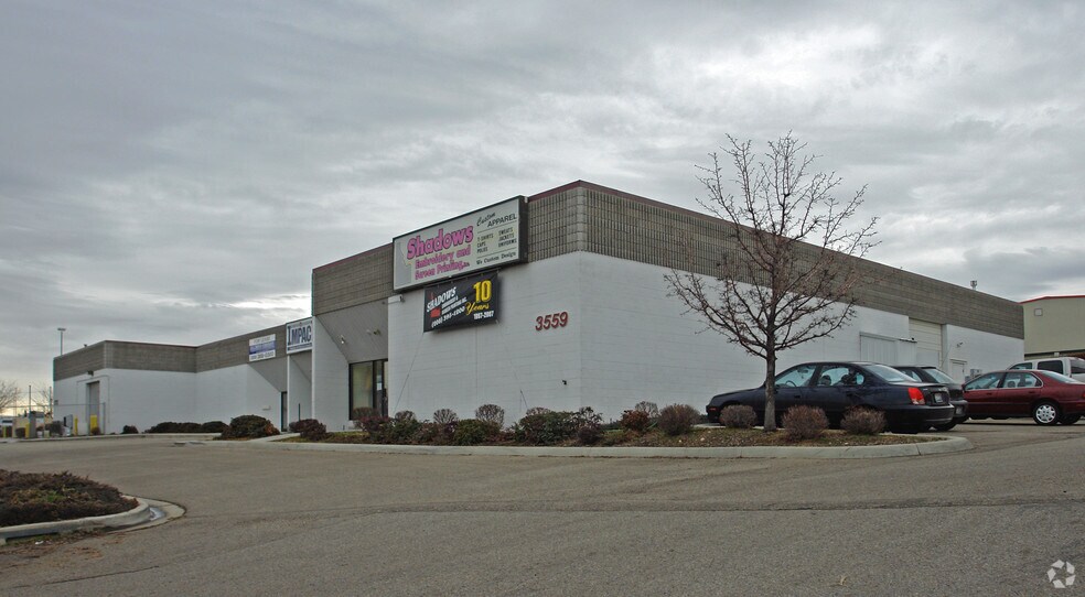 More Photos Of 3555-3559 W Wright St, Boise Light Manufacturing For Lease