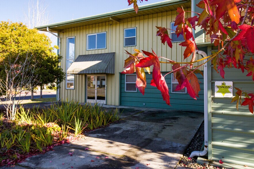 More Photos Of 45 Ericson Ct, Arcata Warehouse For Sale