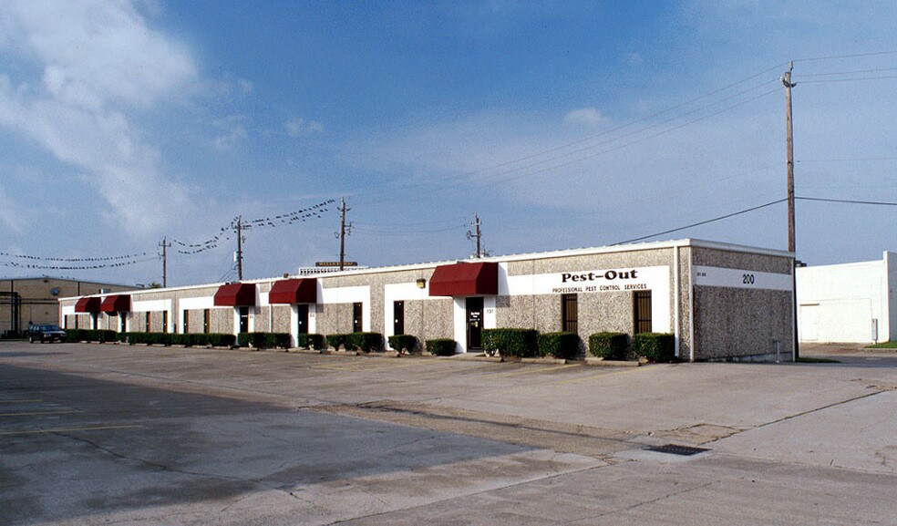 More Photos Of 5645 Hillcroft Ave, Houston Office For Lease