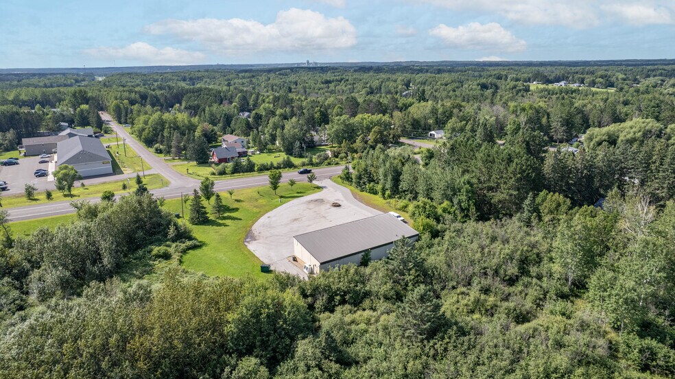 More Photos Of 54 Thomson Rd, Esko General Retail For Sale