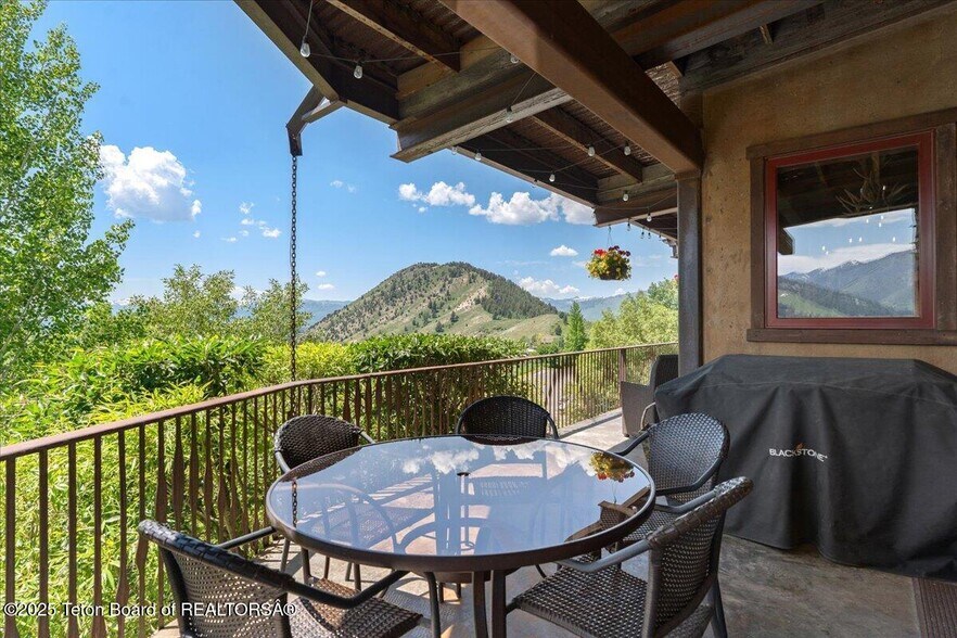 More Photos Of 1023 Budge Dr, Jackson Apartments For Sale