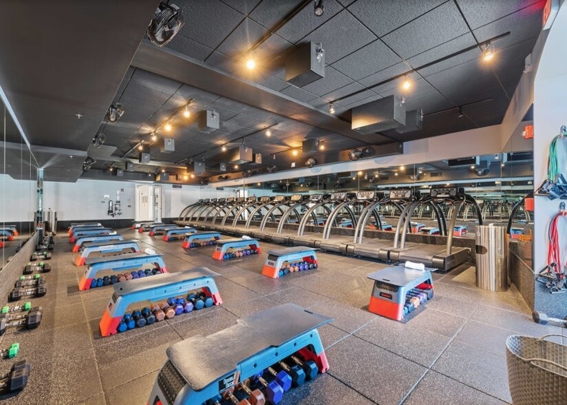 More Photos Of 230 E Ogden Ave, Hinsdale Medical For Lease