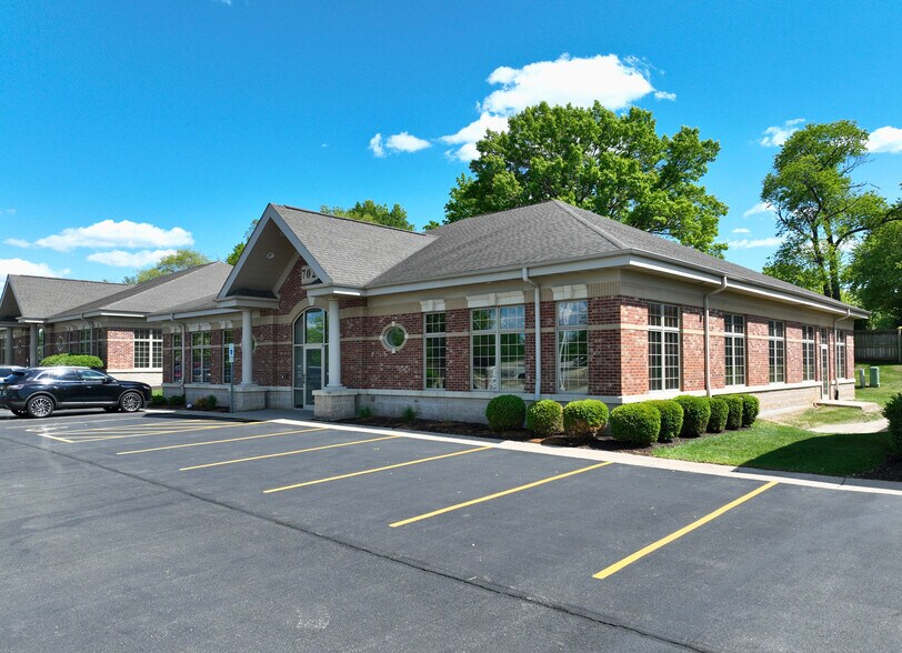 More Photos Of 7025 Rote Rd, Rockford Office For Lease