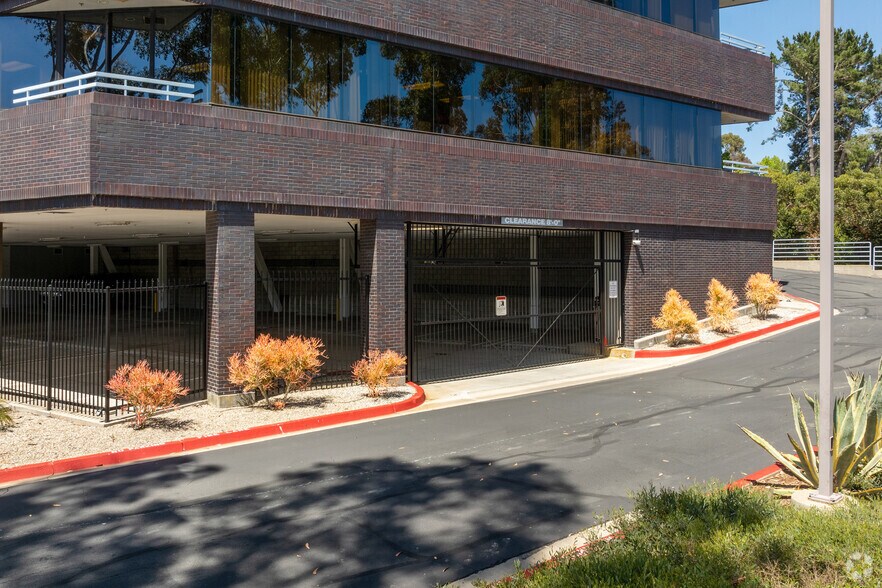 More Photos Of 4375 Jutland Dr, San Diego Loft Creative Space For Sale