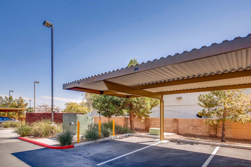 More Photos Of 3680 E Sunset Rd, Las Vegas Office For Sale