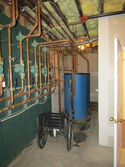 More Photos Of 141 Bellemonte Ave, Hawley Apartments For Sale