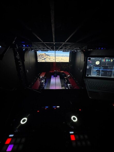 More Photos Of 912 71st St, Miami Beach Bar For Lease