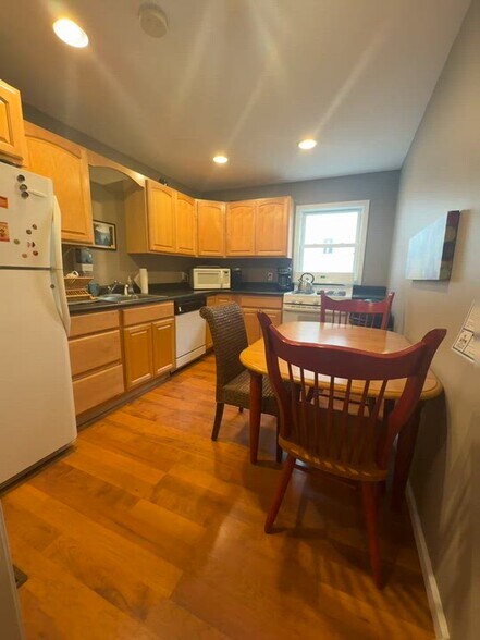 More Photos Of 9 Church St, Cortland Office For Sale