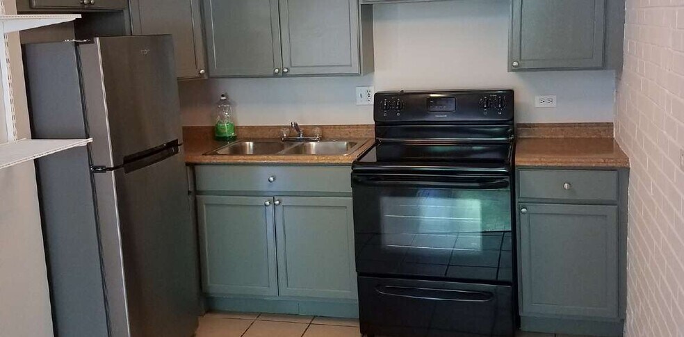 More Photos Of 7006 S Cregier, Chicago Apartments For Sale