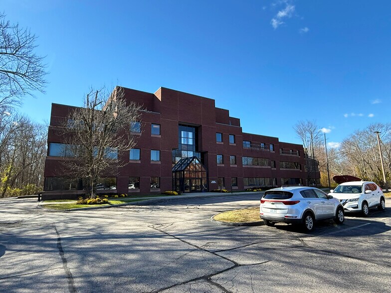 More Photos Of 846 University Ave, Norwood Office For Lease
