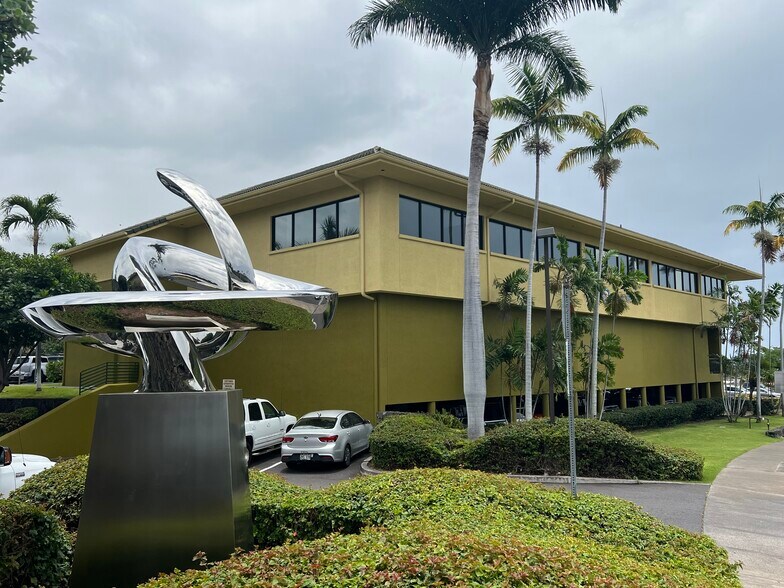 More Photos Of 75-1000 Henry St, Kailua Kona Storefront Retail Office For Sale