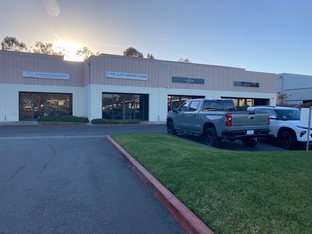 Primary Photo Of 23632 Via Fabricante, Mission Viejo Warehouse For Lease