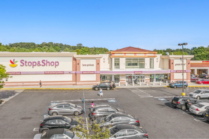 More Photos Of 1831-1885 Main St, Peekskill Unknown For Lease